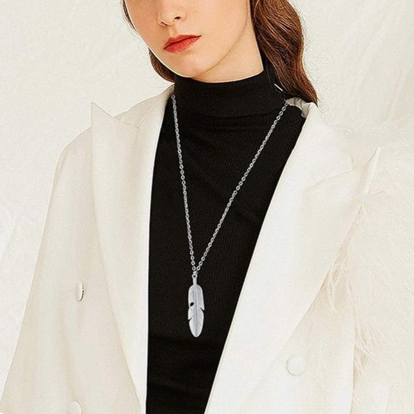 ✨NWT ✨Minimal Feather Statement Silver Necklace✨ Handmade ✨Artisan✨ G… - Picture 2 of 6